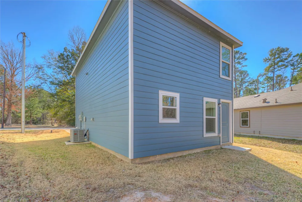 144 Black Walnut Livingston, TX 77351