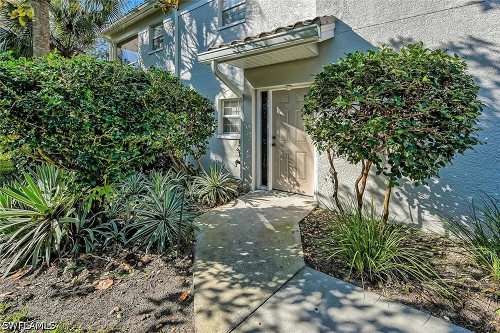 Satinleaf Road #101 Naples, FL 34109
