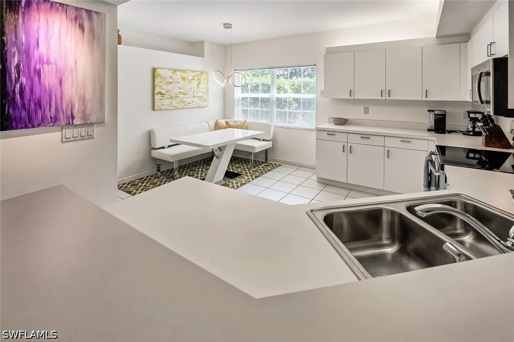 Satinleaf Road #101 Naples, FL 34109