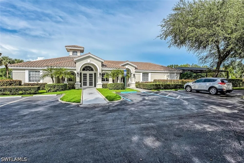 Satinleaf Road #101 Naples, FL 34109