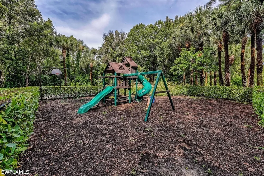 Satinleaf Road #101 Naples, FL 34109
