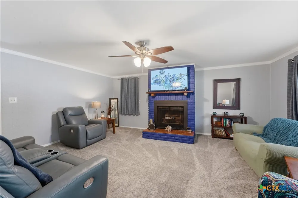 228 S Ponton Street Gonzales, TX 78629