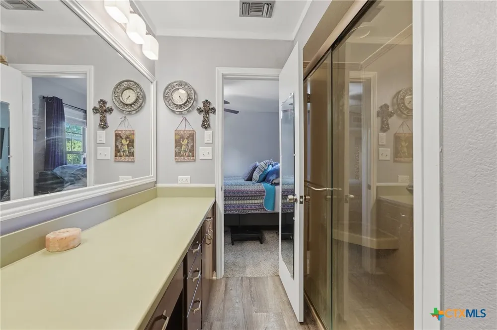 228 S Ponton Street Gonzales, TX 78629