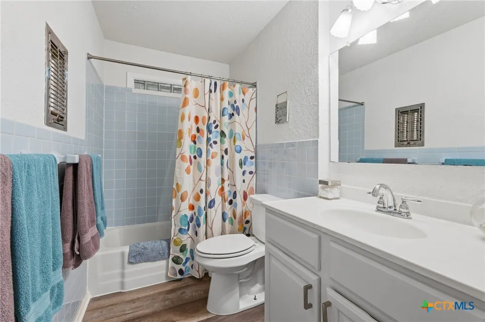 228 S Ponton Street Gonzales, TX 78629
