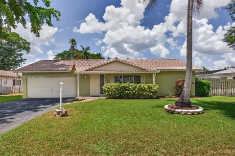 10320 NW 42nd Dr