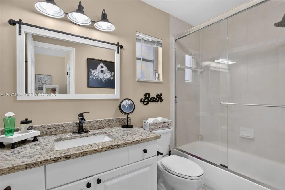 10320 NW 42nd Dr Coral Springs, FL 33065
