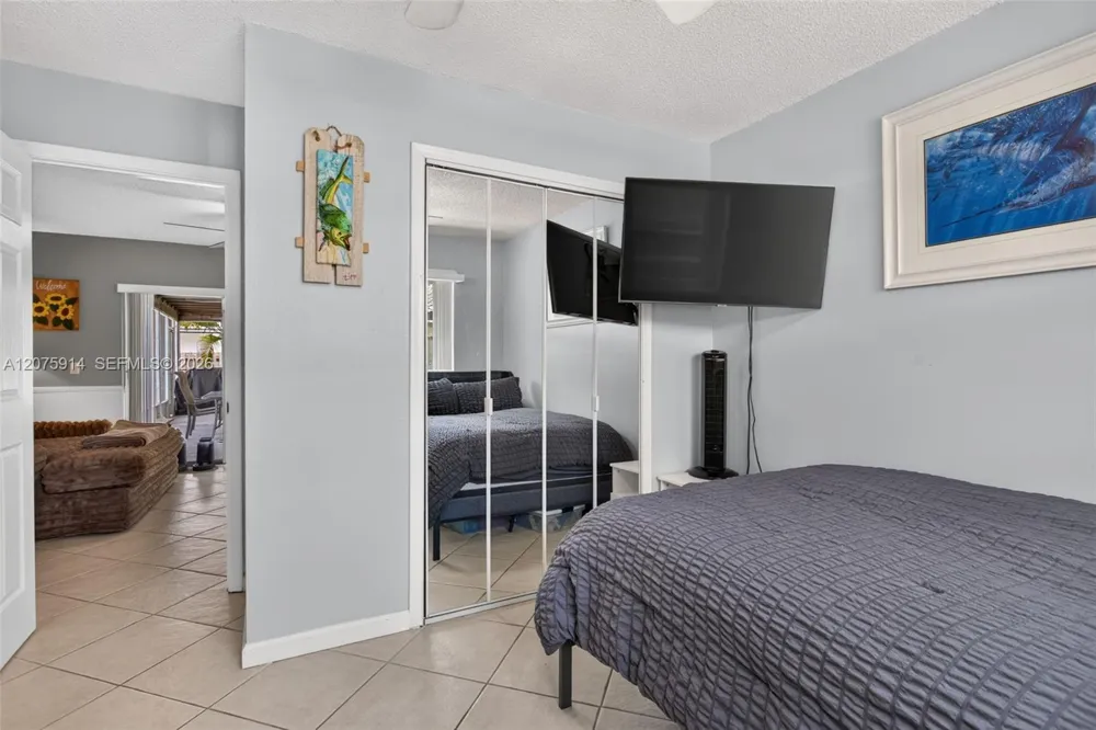 10320 NW 42nd Dr Coral Springs, FL 33065