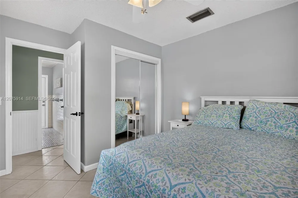 10320 NW 42nd Dr Coral Springs, FL 33065