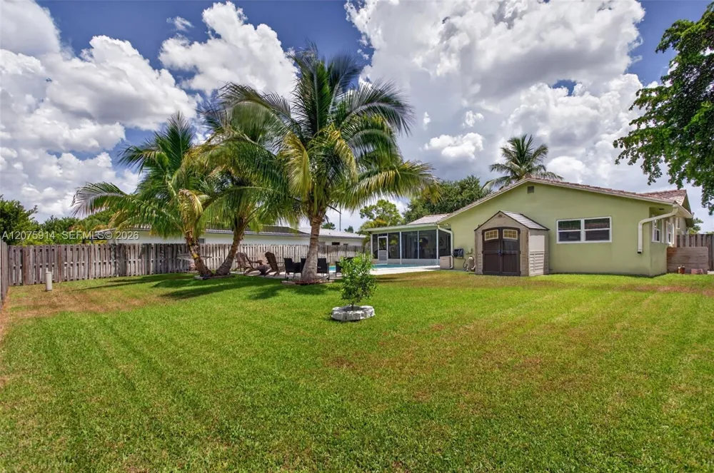 10320 NW 42nd Dr Coral Springs, FL 33065