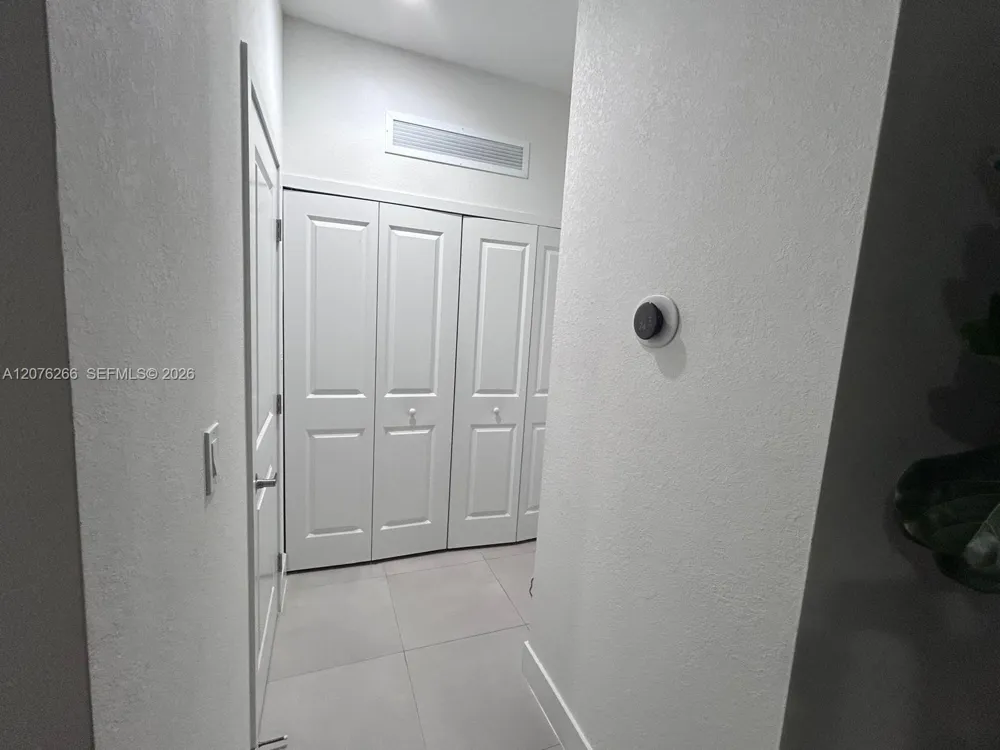 14435 SW 13th Ter Miami, FL 33184