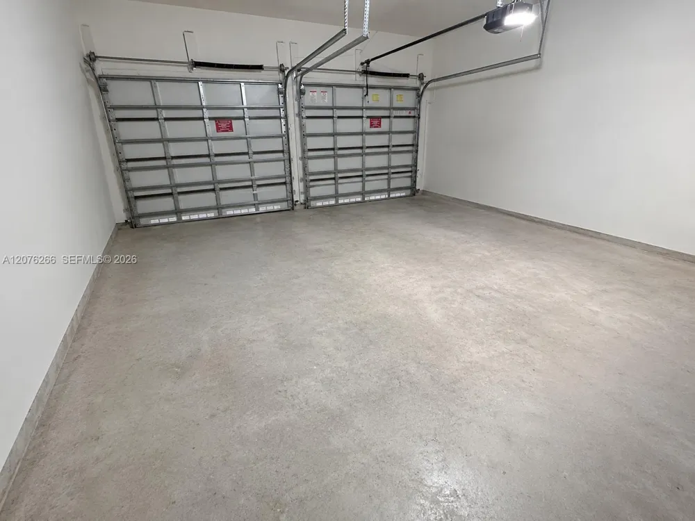 14435 SW 13th Ter Miami, FL 33184