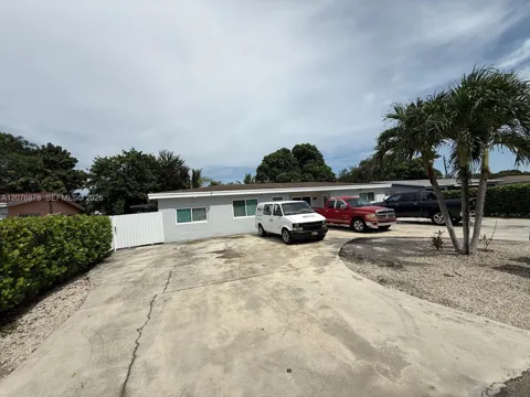 14321 NW 16th Ct