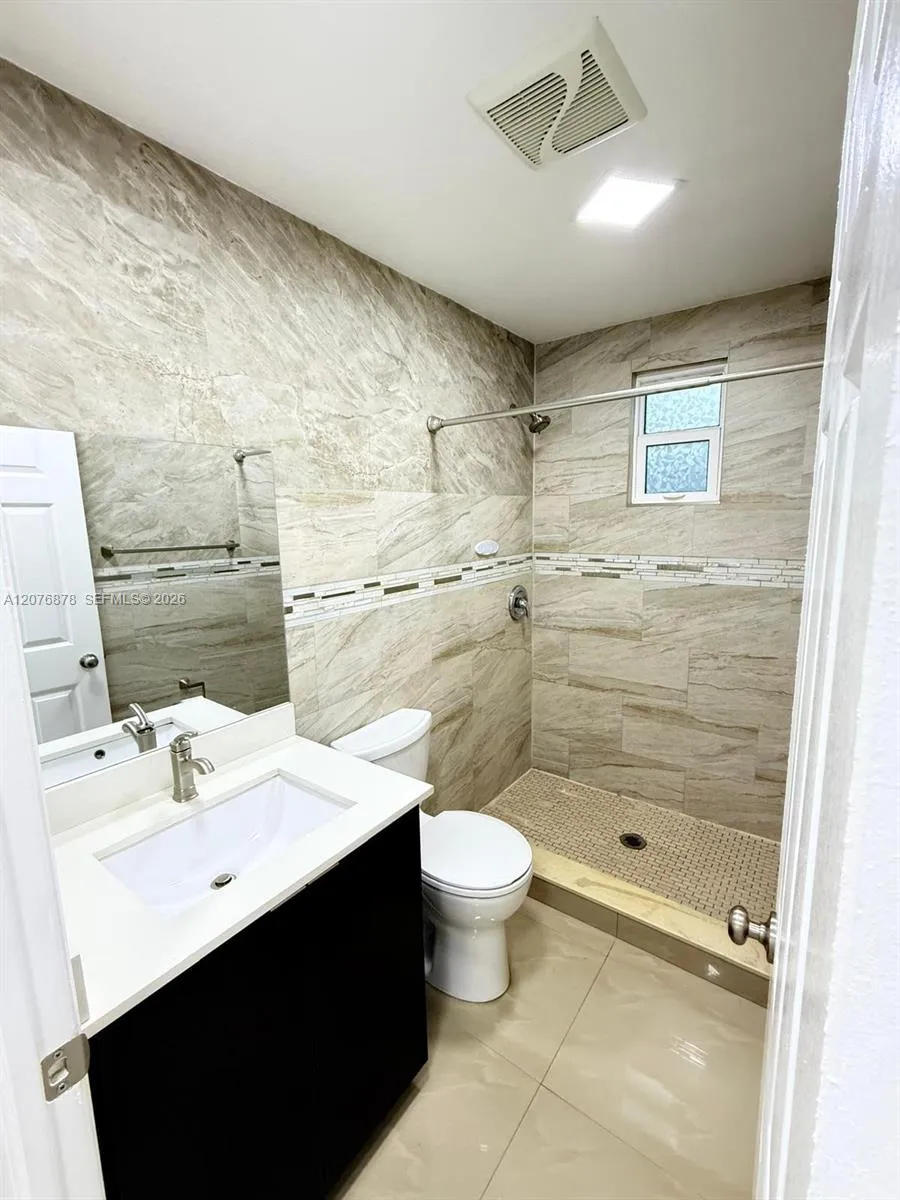 14321 NW 16th Ct Miami, FL 33167