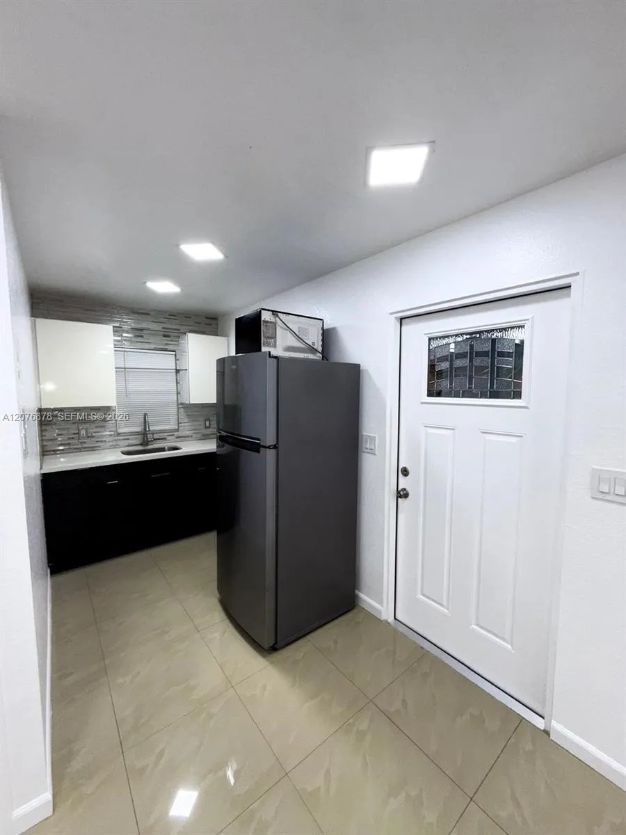 14321 NW 16th Ct Miami, FL 33167