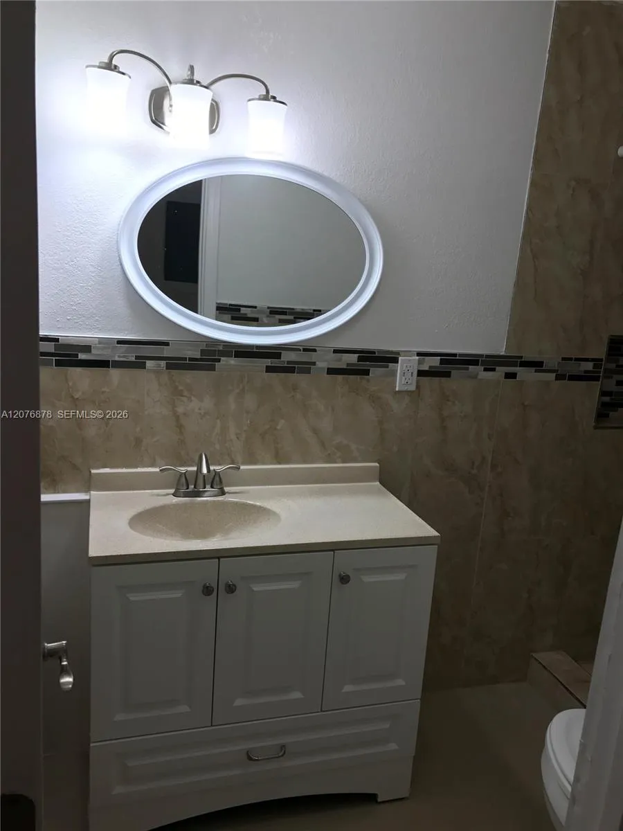 14321 NW 16th Ct Miami, FL 33167