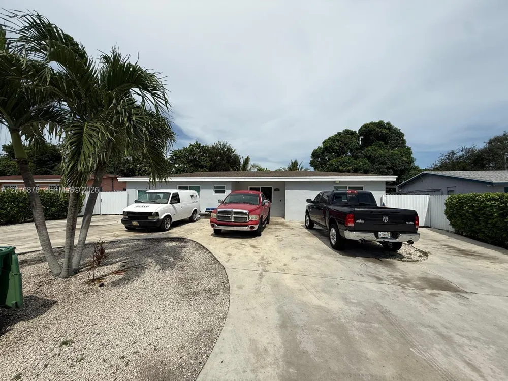 14321 NW 16th Ct Miami, FL 33167