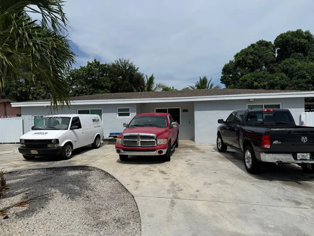 14321 NW 16th Ct Miami, FL 33167