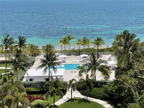 605 Ocean Dr #10L