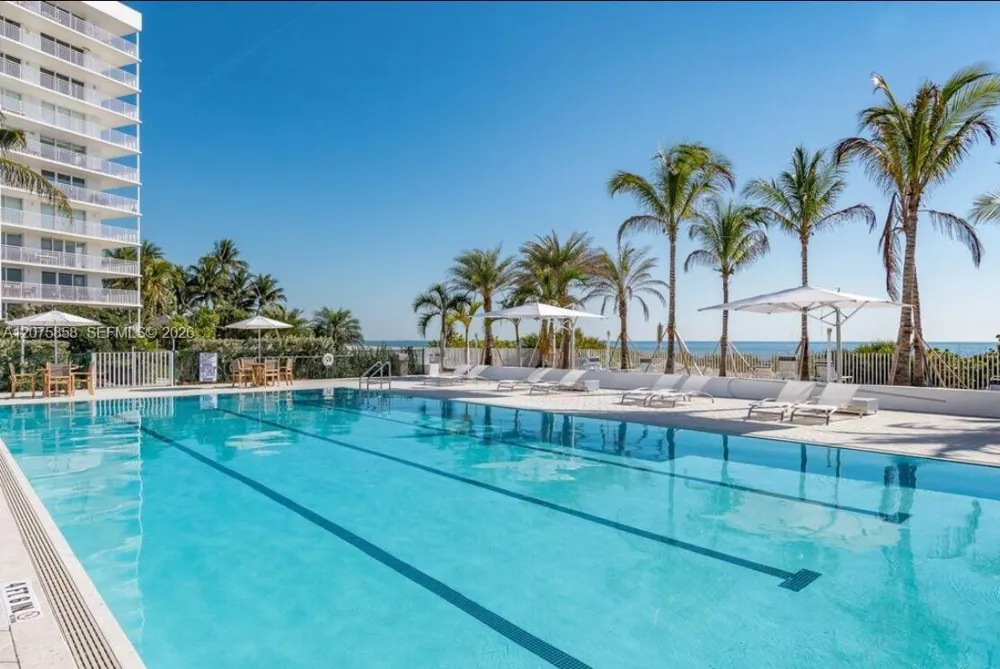 605 Ocean Dr #10L Key Biscayne, FL 33149