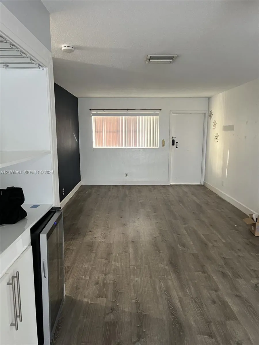 941 Crystal Lake Dr #305 Deerfield Beach, FL 33064