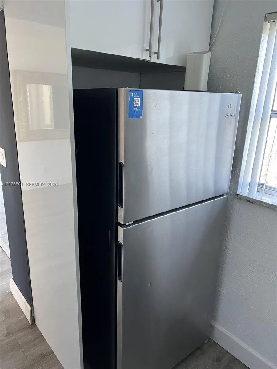 941 Crystal Lake Dr #305 Deerfield Beach, FL 33064