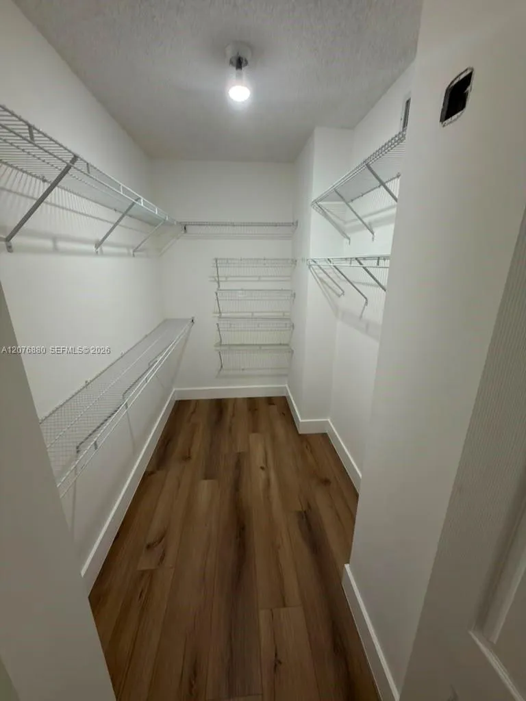 17145 Bay Rd #4202 Sunny Isles Beach, FL 33160