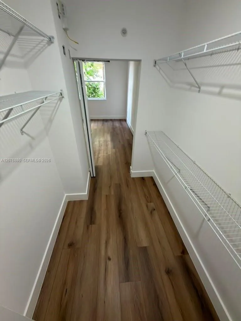 17145 Bay Rd #4202 Sunny Isles Beach, FL 33160