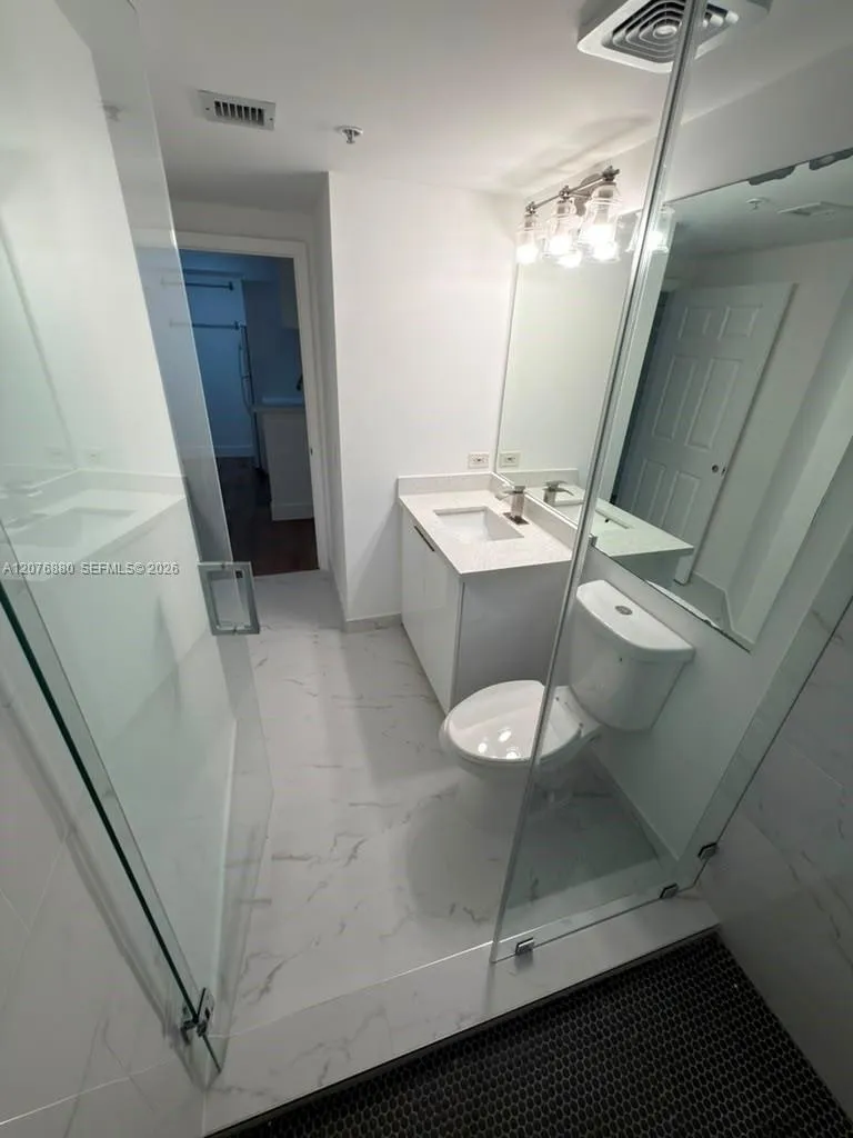 17145 Bay Rd #4202 Sunny Isles Beach, FL 33160
