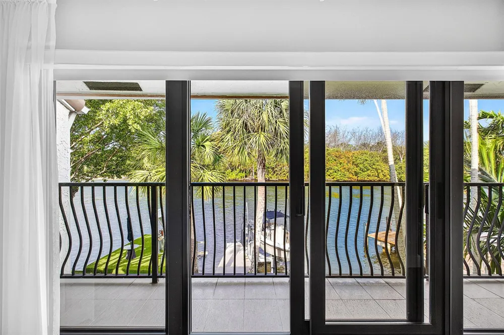605 NE 19th Avenue Deerfield Beach, FL 33441