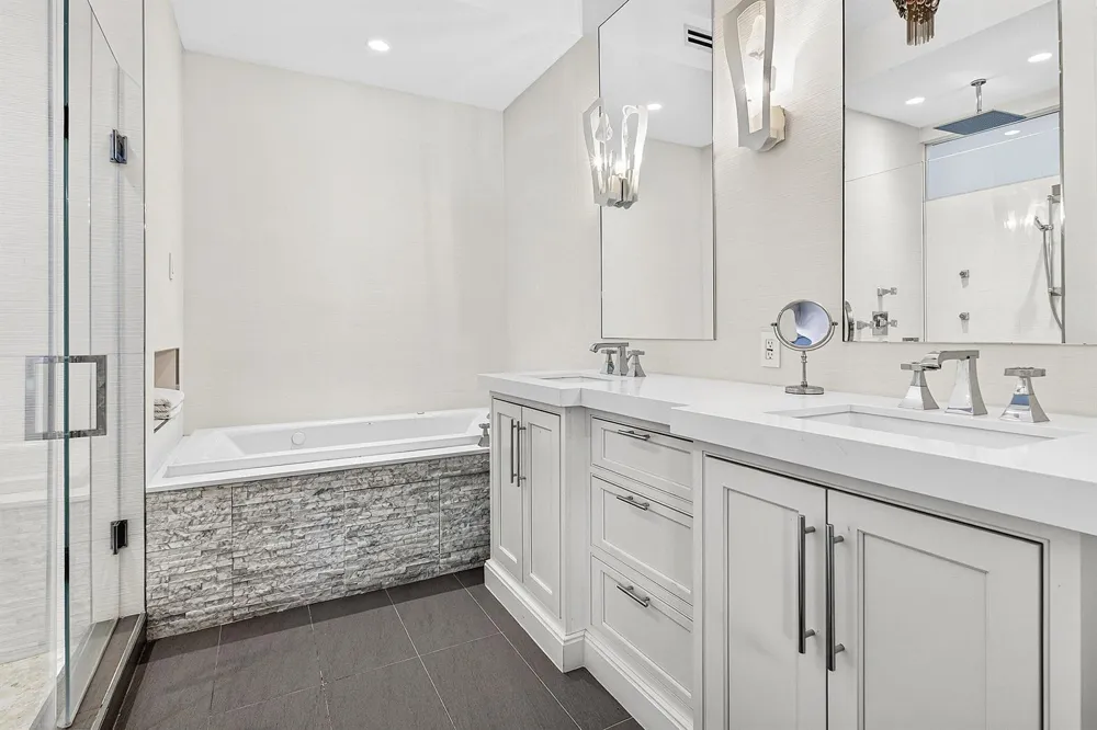 605 NE 19th Avenue Deerfield Beach, FL 33441