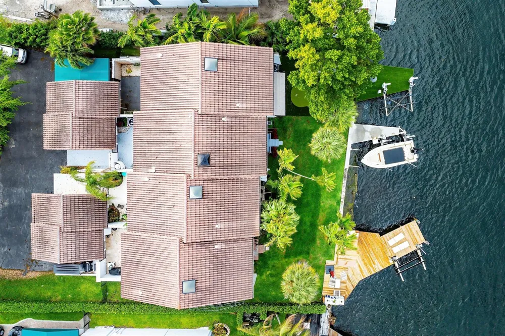 605 NE 19th Avenue Deerfield Beach, FL 33441