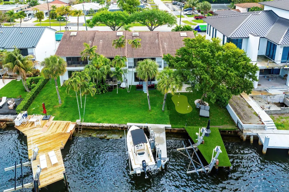 605 NE 19th Avenue Deerfield Beach, FL 33441