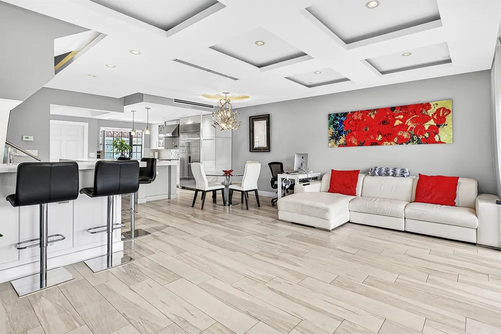 605 NE 19th Avenue Deerfield Beach, FL 33441