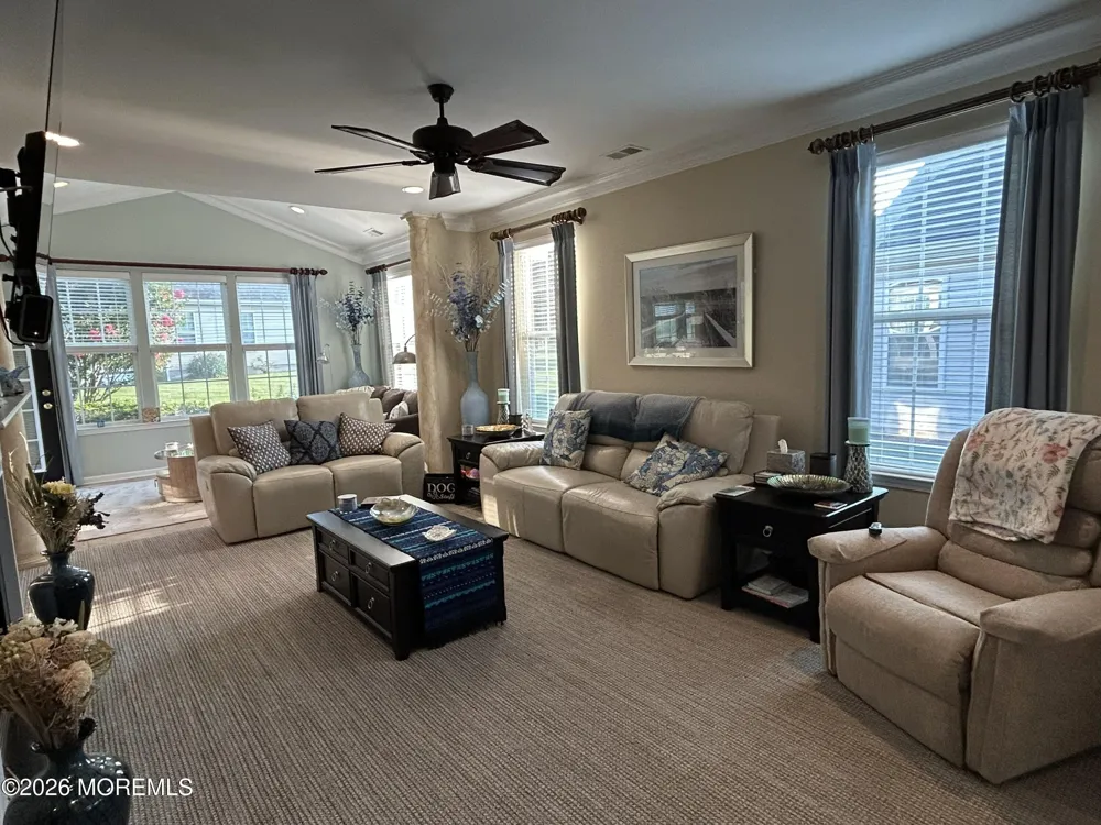 4 Mayflower Court Allentown, NJ 08501