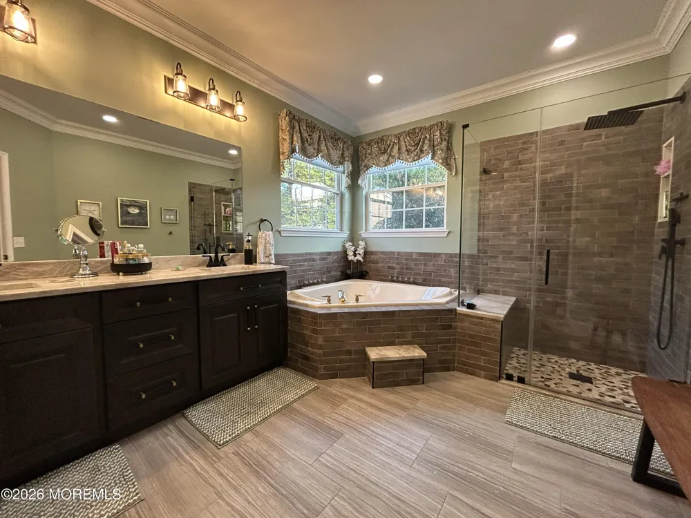 4 Mayflower Court Allentown, NJ 08501