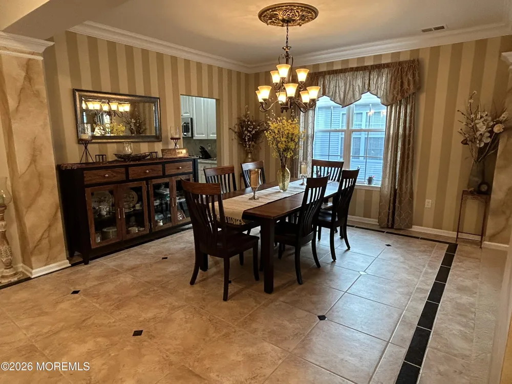 4 Mayflower Court Allentown, NJ 08501