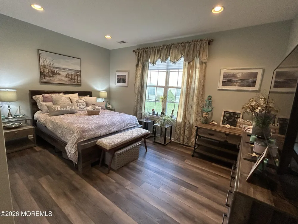 4 Mayflower Court Allentown, NJ 08501