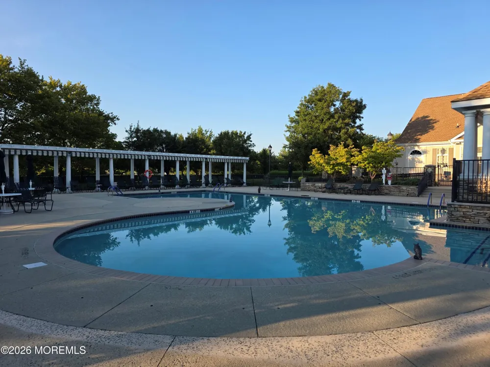 4 Mayflower Court Allentown, NJ 08501