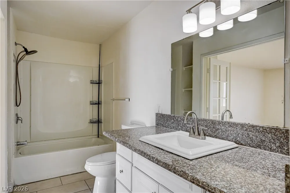 1405 Vegas Valley Drive #229 Las Vegas, NV 89169