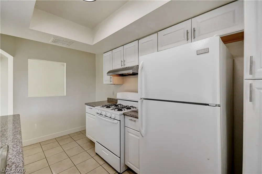 1405 Vegas Valley Drive #229 Las Vegas, NV 89169