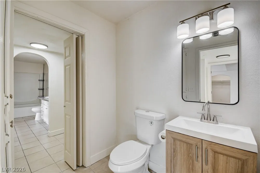 1405 Vegas Valley Drive #229 Las Vegas, NV 89169