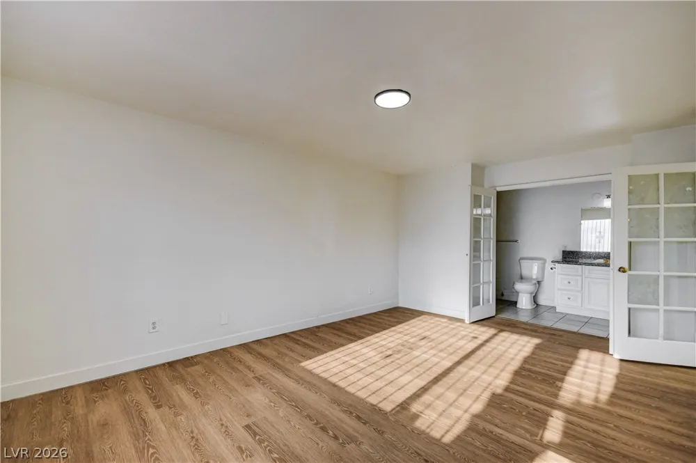1405 Vegas Valley Drive #229 Las Vegas, NV 89169
