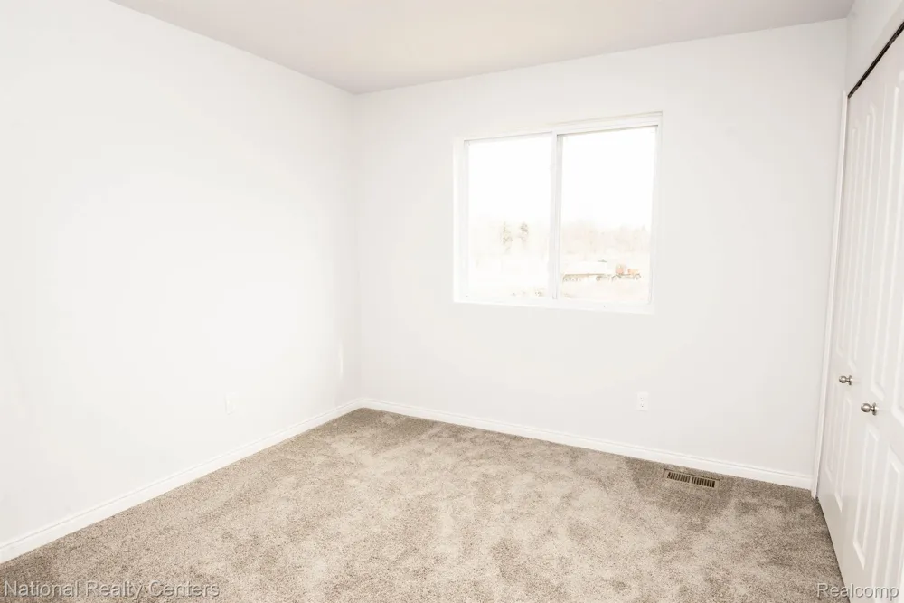 5587 Morgan Lake Drive Independence Charter Township, MI 48438