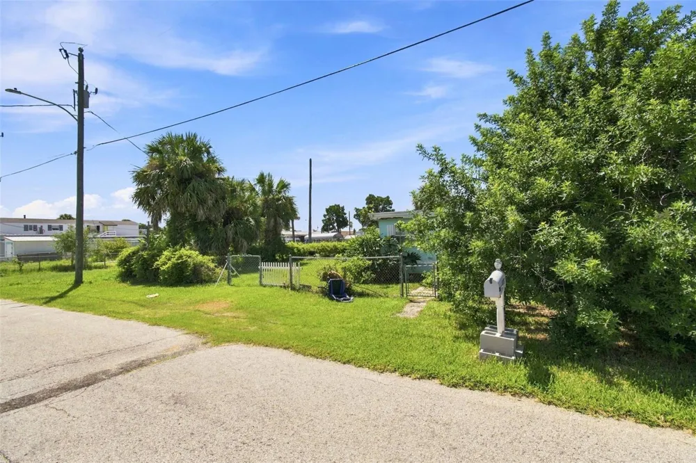 6732 FLICKER LANE Hudson, FL 34667
