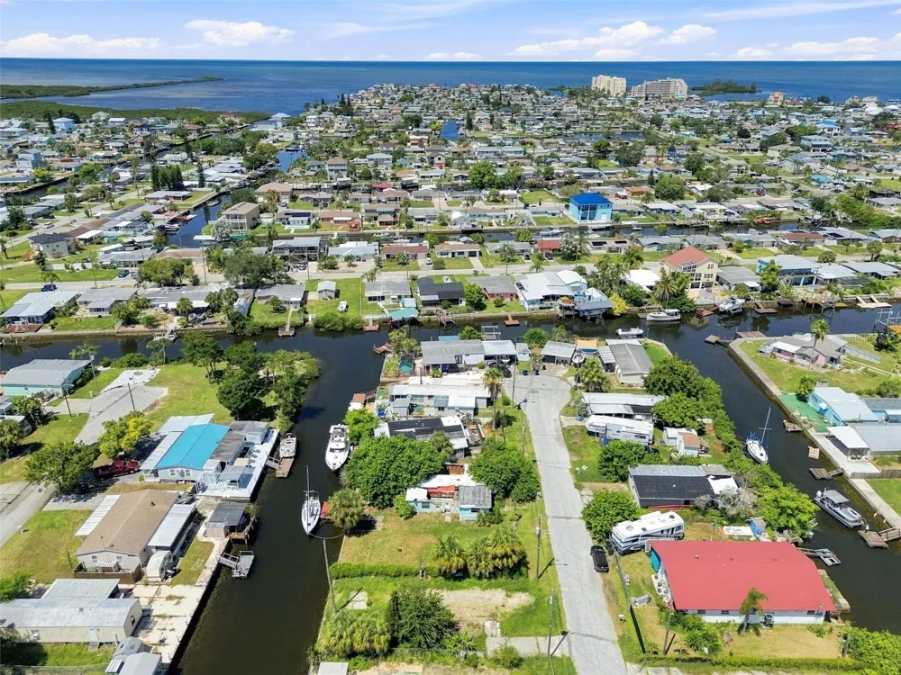 6732 FLICKER LANE Hudson, FL 34667