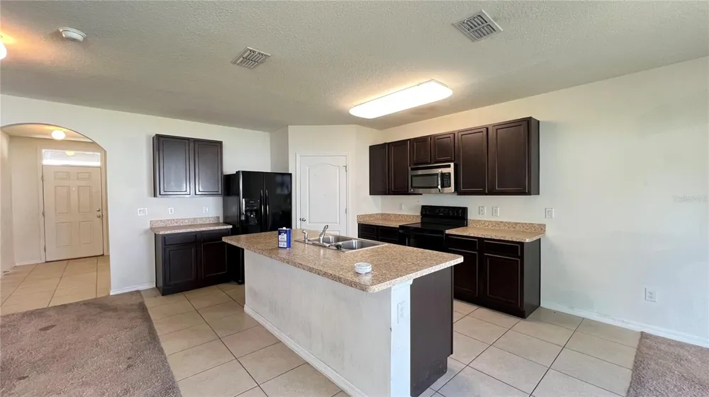 3670 MAIDENCAIN STREET Clermont, FL 34714