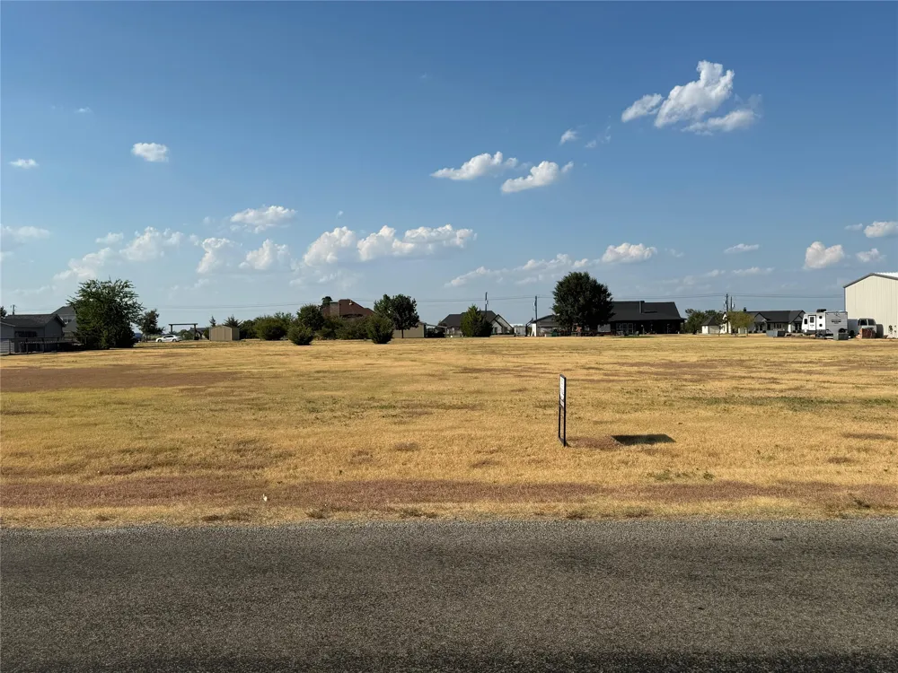 123 Rene Lane Gunter, TX 75058