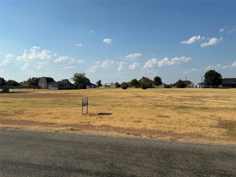 123 Rene Lane Gunter, TX 75058