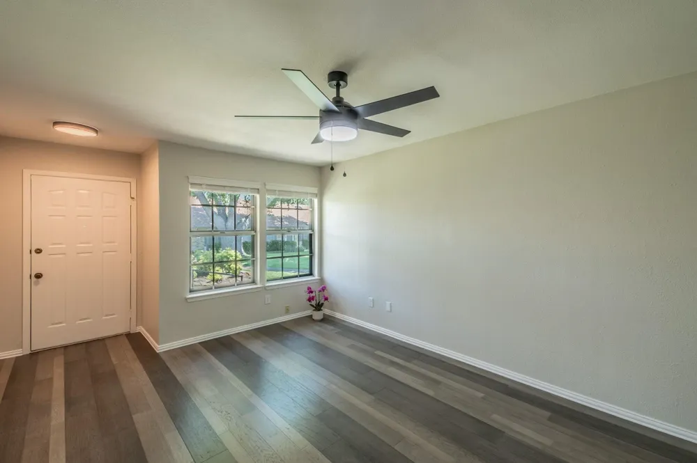 4450 Wind River Lane Garland, TX 75042