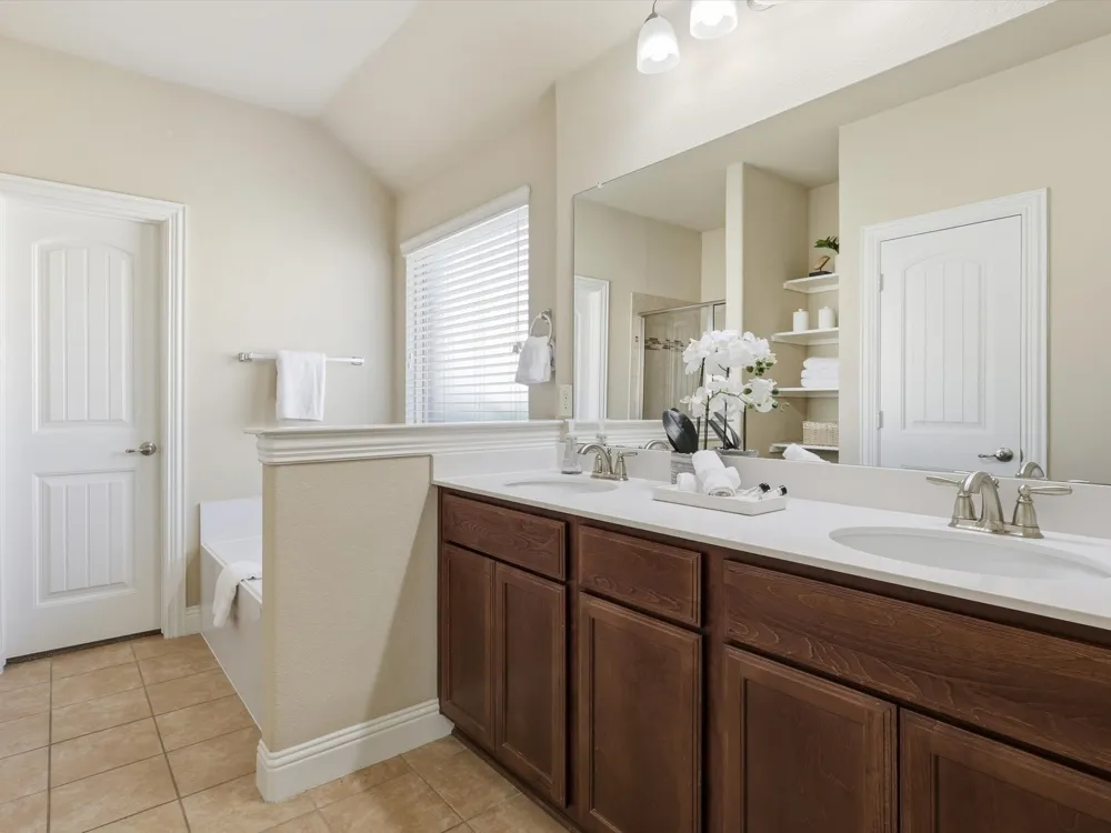 609 Racine Drive Oak Point, TX 75068